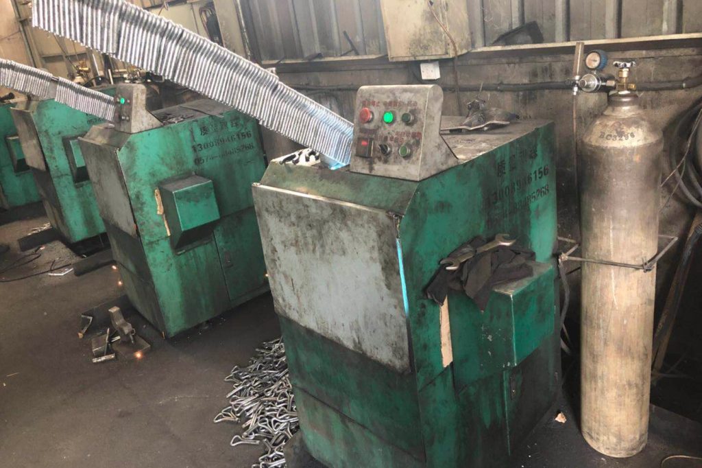 factory7-automatic welding machine