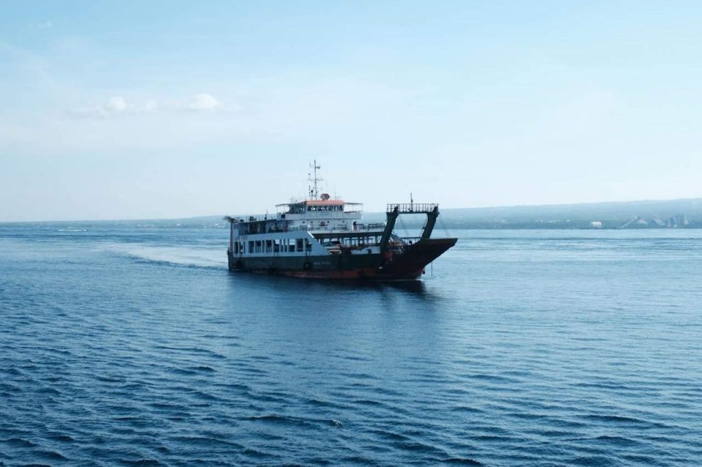 ship cargo tie down strap